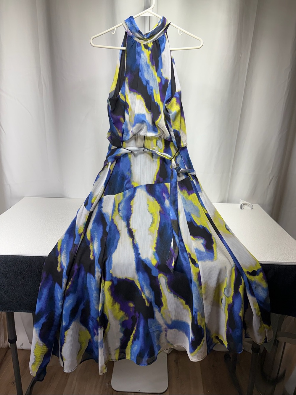 DKNY Halter Maxi Dress in Blue, Yellow & White Abstract Print 4458